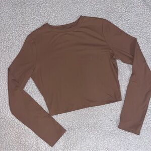 Cropped long sleeve